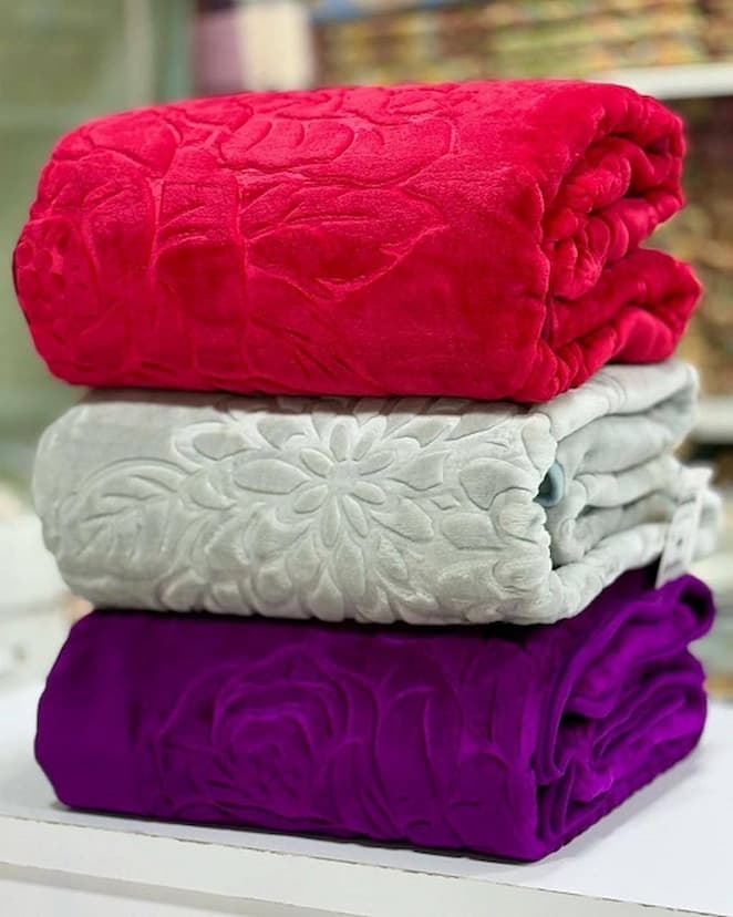 تصویر 2 از عرضه پتو گلبافت برجسته تک نفره با بهترین بسته بندی